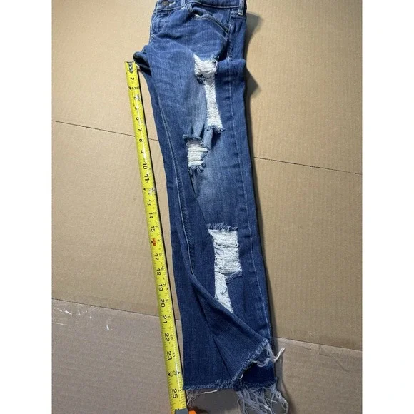 Hollister Women's Super Skinny  Blue Denim Distressed - Picture 11 of 12